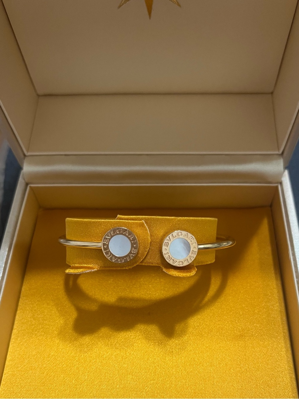 Bulgari Bulgari 18k rose gold bracelet with mother-of-pearl